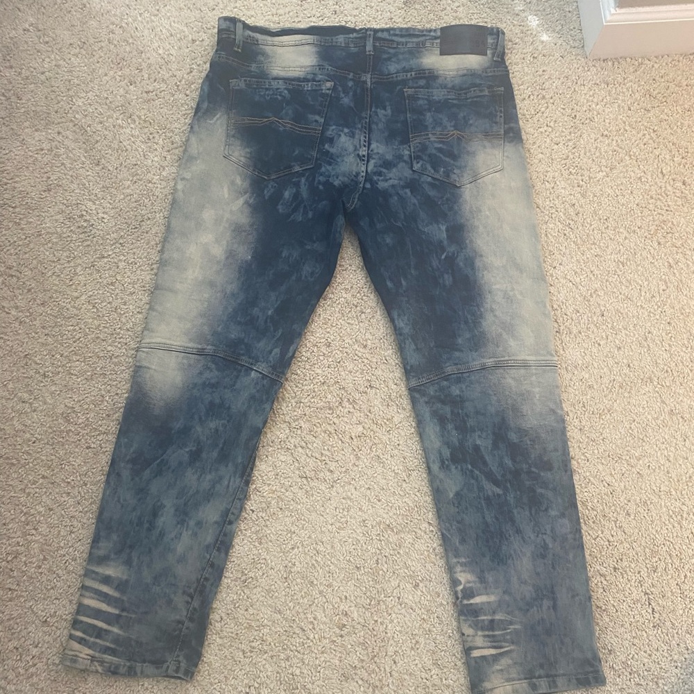 Bleecker & Mercer means jeans